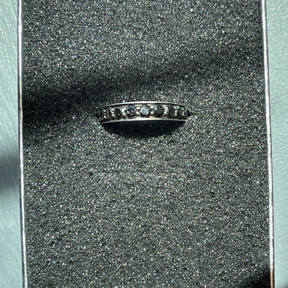 Black diamond SS ring